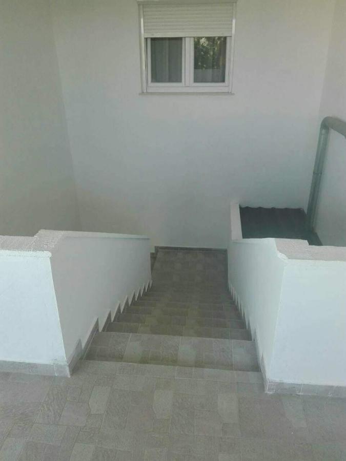 Apartman Vuleta Ražanac Exteriér fotografie