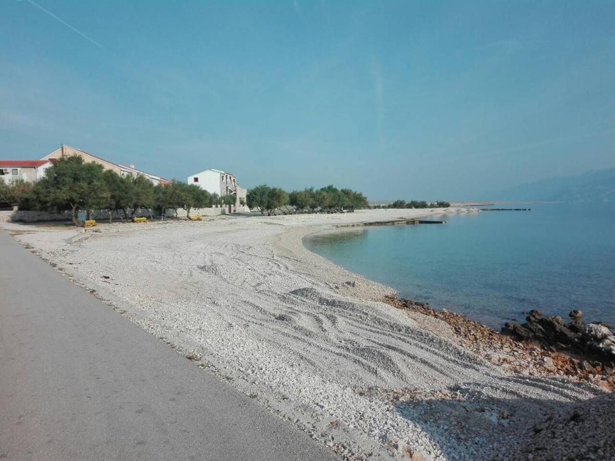 Apartman Vuleta Ražanac Exteriér fotografie